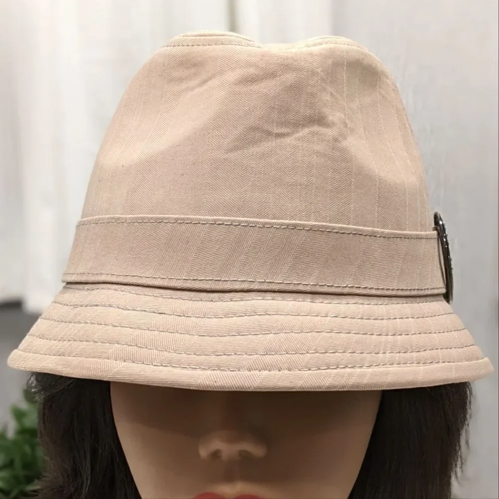 Goorin Brothers Trilby Fedora Hat with Hat Band Ring Accessory